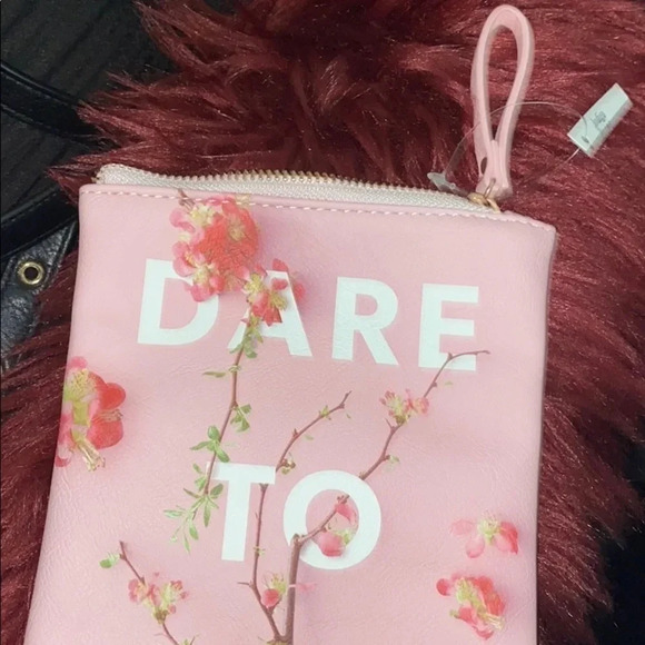 Indigo Floral  pouch wristlet bag - Picture 3 of 8